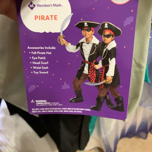 Member's Mark Kids' Pirate Costume - Picture 2 of 2